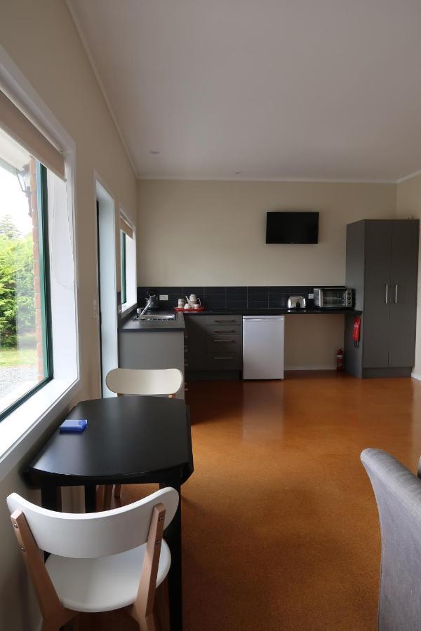 Cosy Nights - Modern, Self-Contained With Parking Appartement Kerikeri Buitenkant foto